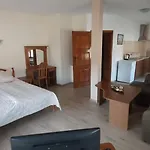 城堡旅馆 3* 瓦爾納