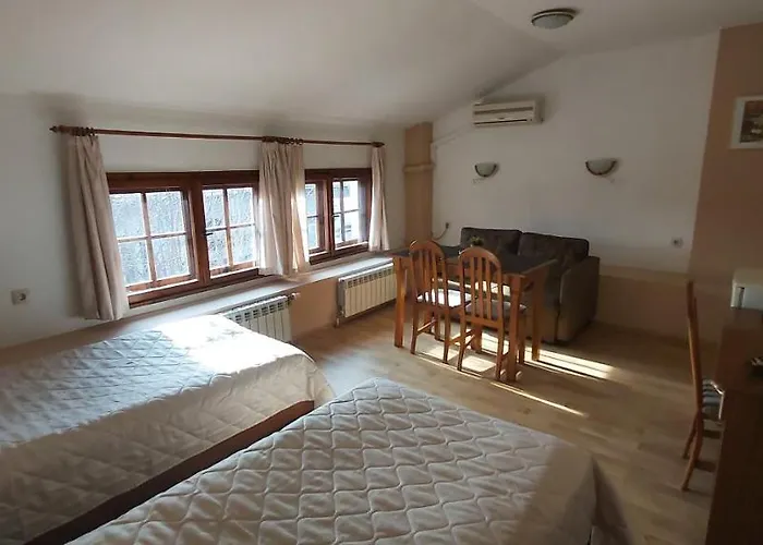 城堡旅馆 瓦爾納